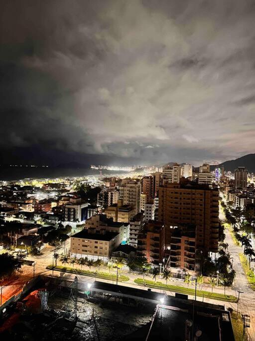 Apto Com Vista Para O Mar Com 2 Vagas - Guarujá Buitenkant foto